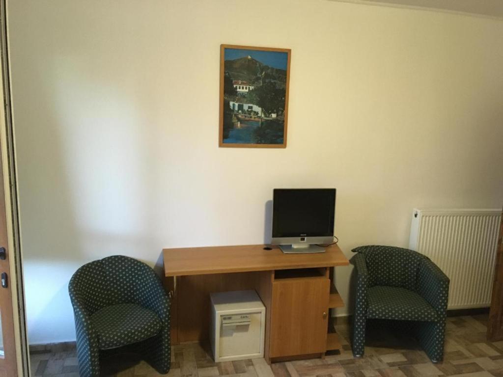 Fenyves Hotel Balatonfenyves Extérieur photo